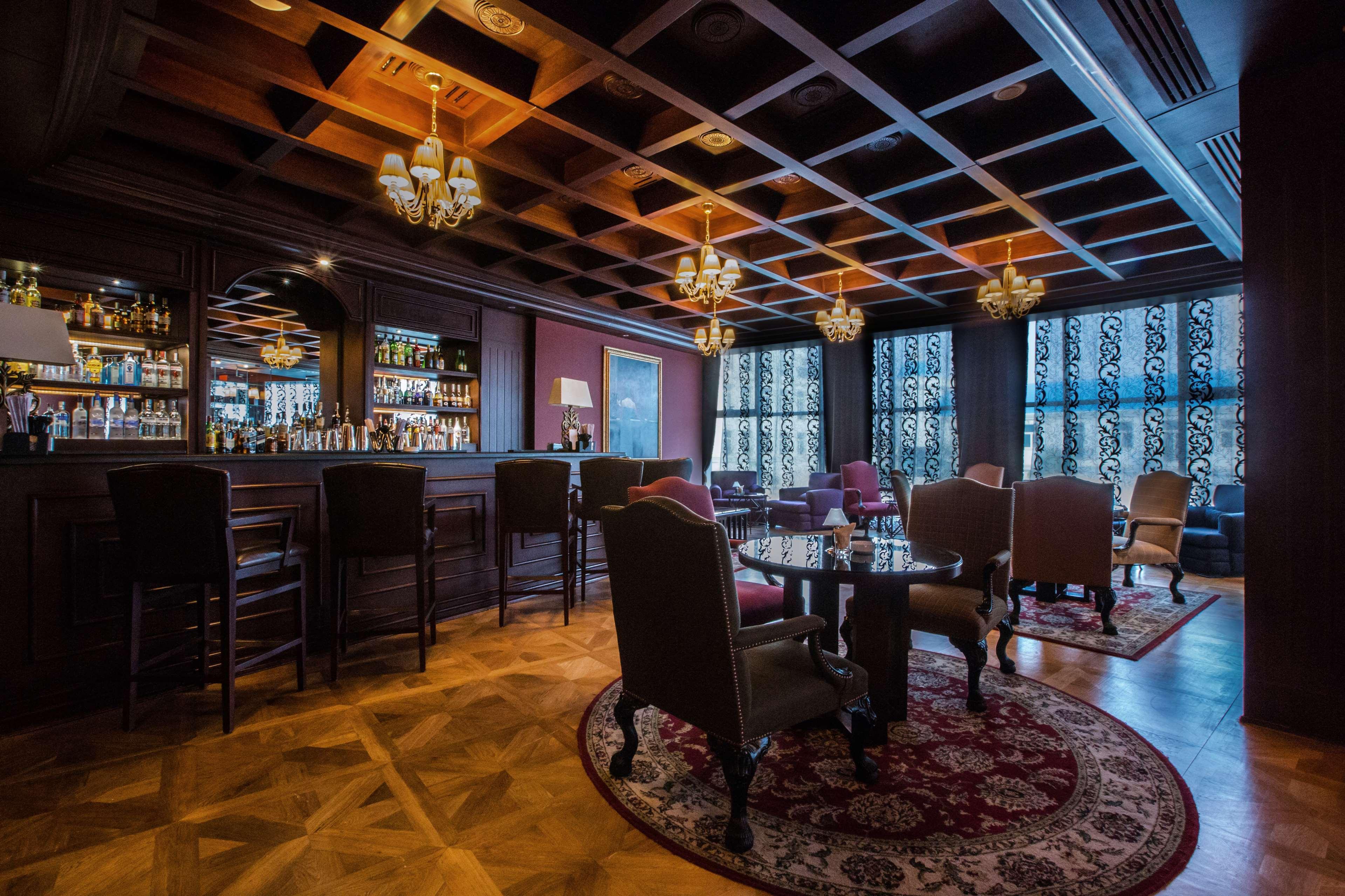 Royal Maxim Palace Kempinski Káhira Exteriér fotografie The Bar