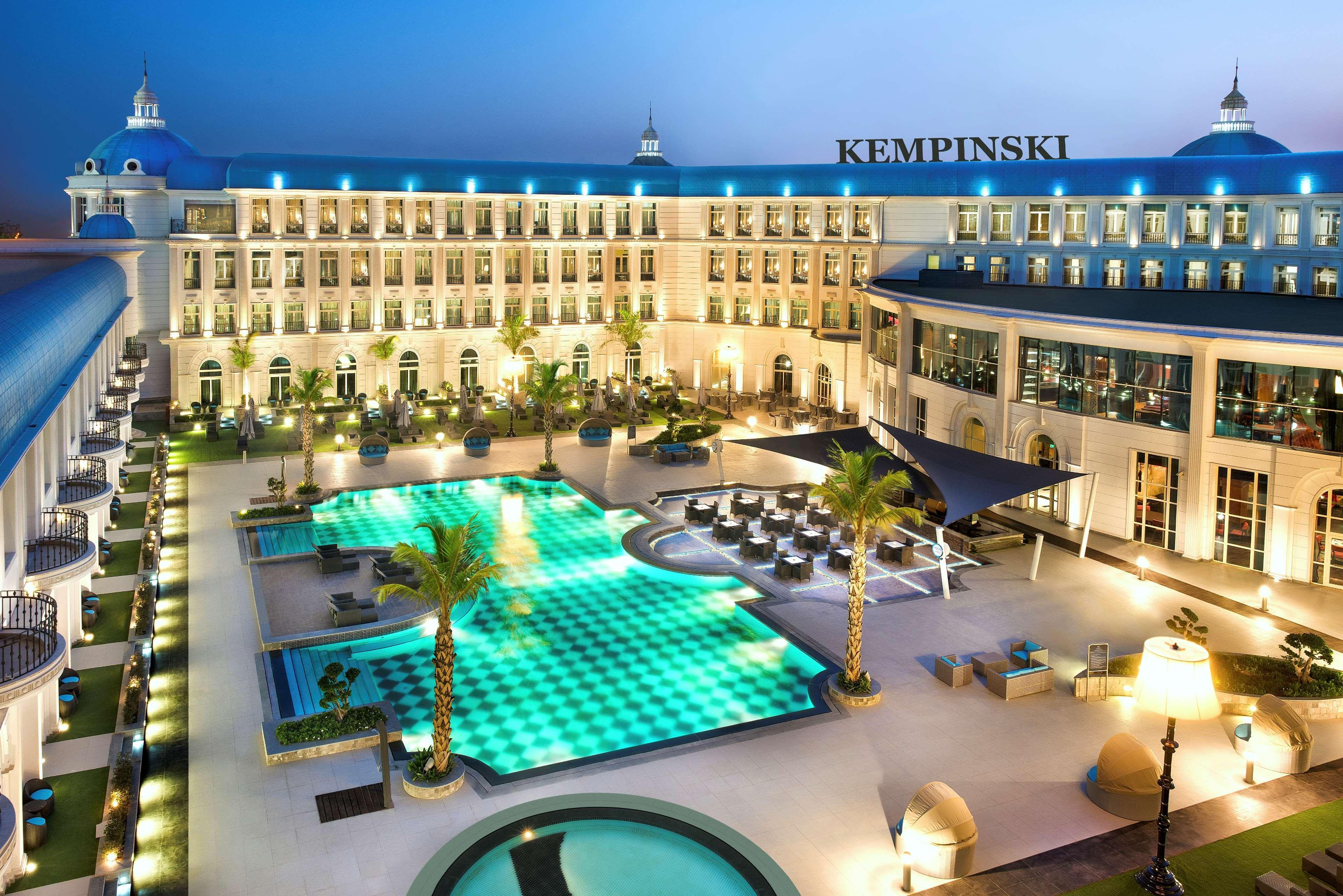 Royal Maxim Palace Kempinski Káhira Exteriér fotografie Kempinski Hotel, Muscat
